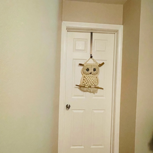 Vintage Mid Century Modern Macrame Owl Wall Decor - Picture 9 of 9